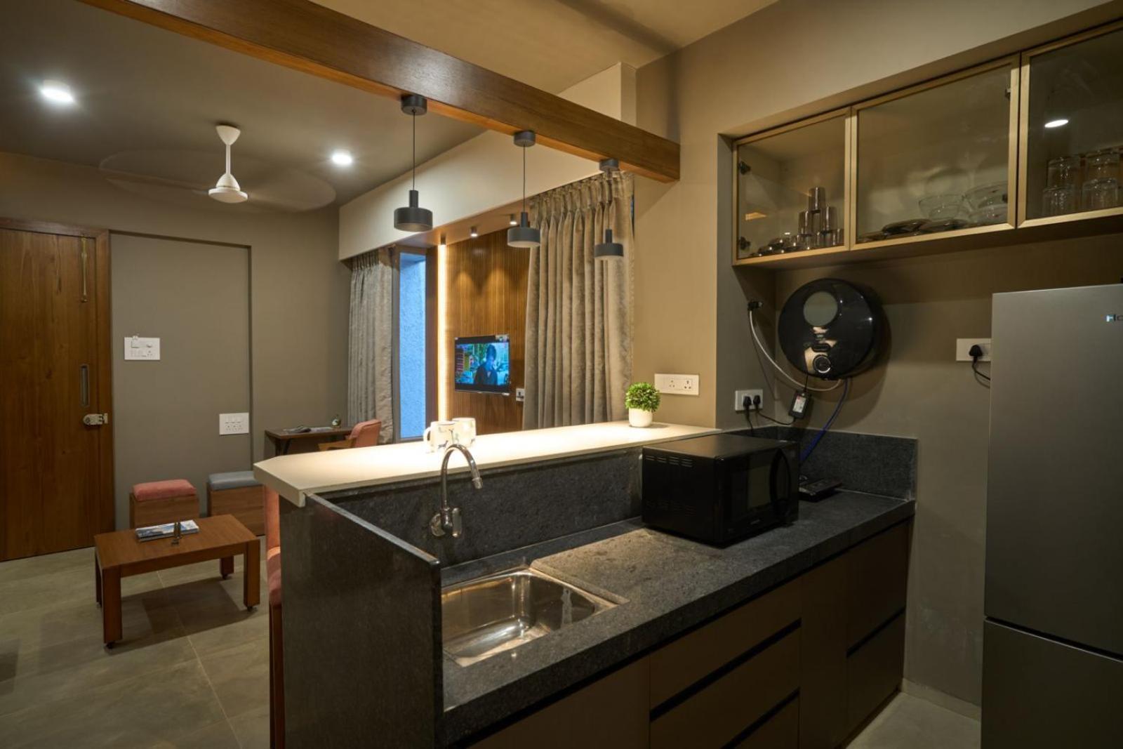 Serenity Homes โกลฮาปูร์ ภายนอก รูปภาพ